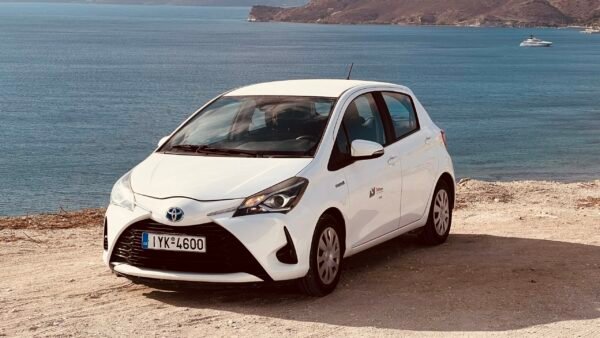 Toyota Yaris Automatic, 2019, 1500cc Hybrid - Image 3